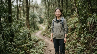 Ren Xiaolu, Hunan routes researcher who guides and verifies the zhangjiajie national forest park tours flight